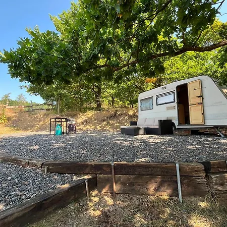Farmapark Calamity Jane Farm 캠프장 *