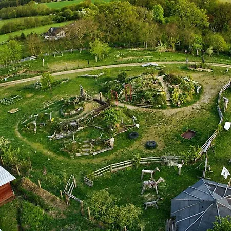 Farmapark Calamity Jane Farm 캠프장 Probulov